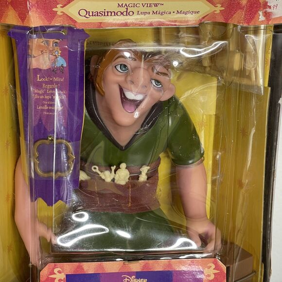 Disney The Hunchback of Notre Dame Magic View Quasimodo Figure Toy Collectible - Picture 2 of 8